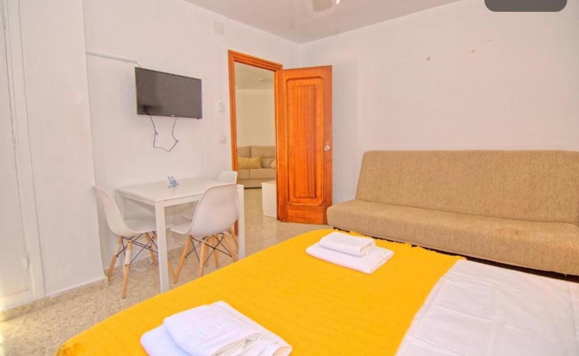 Guest House Mota Málaga Buitenkant foto