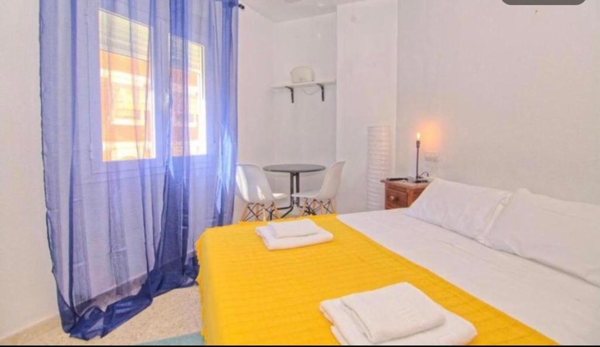 Guest House Mota Málaga Buitenkant foto